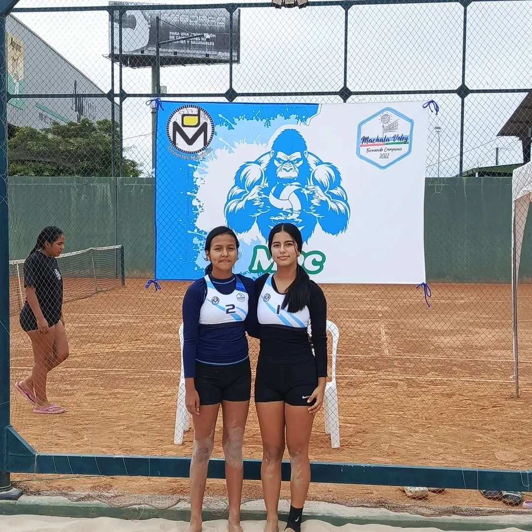 Partido de voleibol de playa