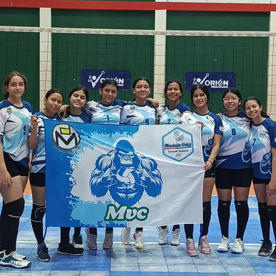 Equipo de menores de Machala Voley Club