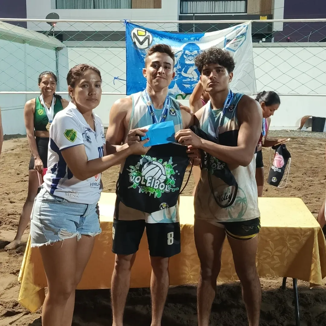 Partido de voleibol de playa